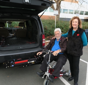 Clients Ken and Susan with their Hitch Lift on delivery day.